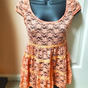 Pretty Good Floral Lace Top NWT